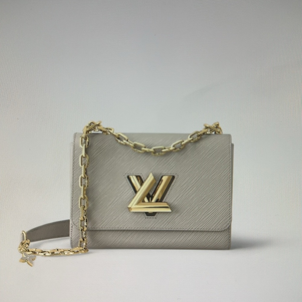 Louis Vuitton Twist MM Shoulder and Cross Body Bag. In great condition. - Picture 14 of 17